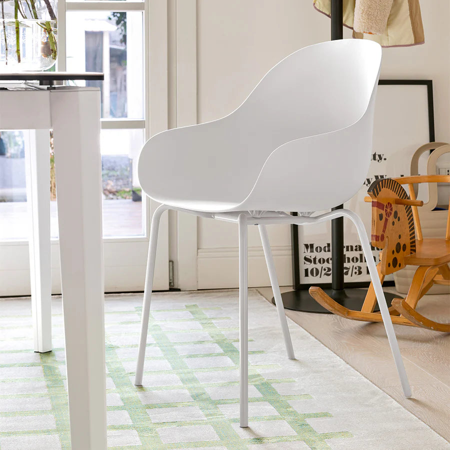 CB2137 Academy Arm Chair with Metal Legs - Connubia