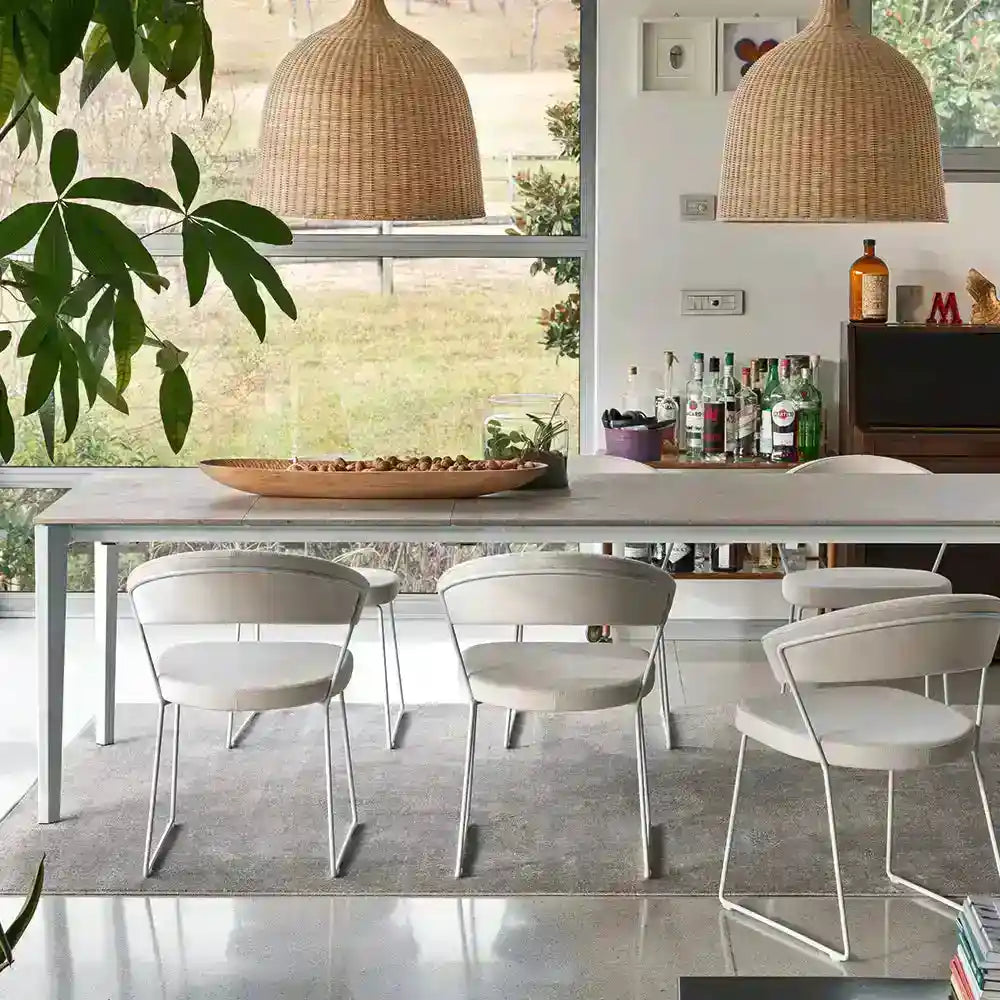 CB4797-R B Pentagon 51" to 90.5" Extension Dining Table