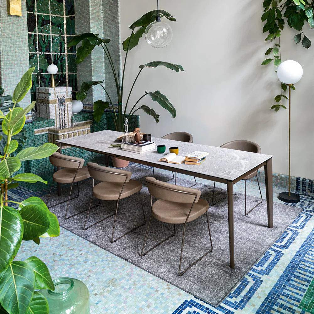 CB4860-R Artic Fast Extension Dining Table