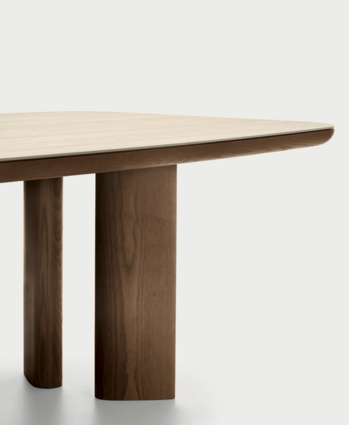 CS4156-FB A Sandy Elliptical Dining Table
