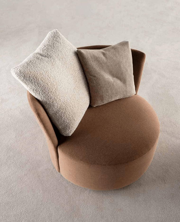 Love Round Lounge Chair and Ottoman by Art Nova