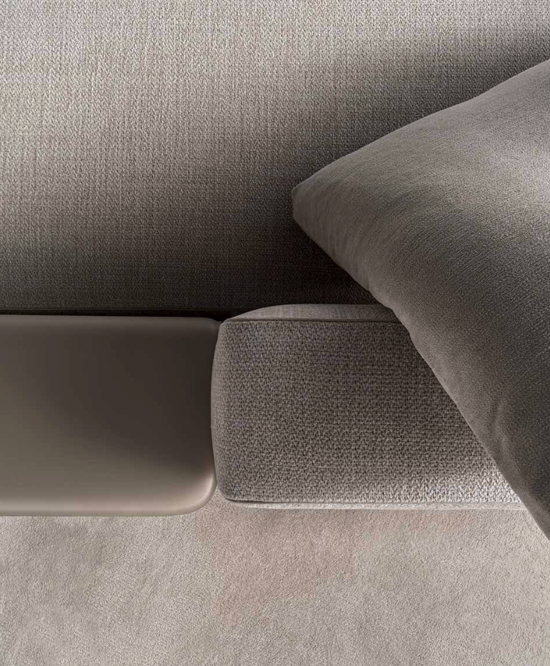 Skyline Sofa by Art Nova