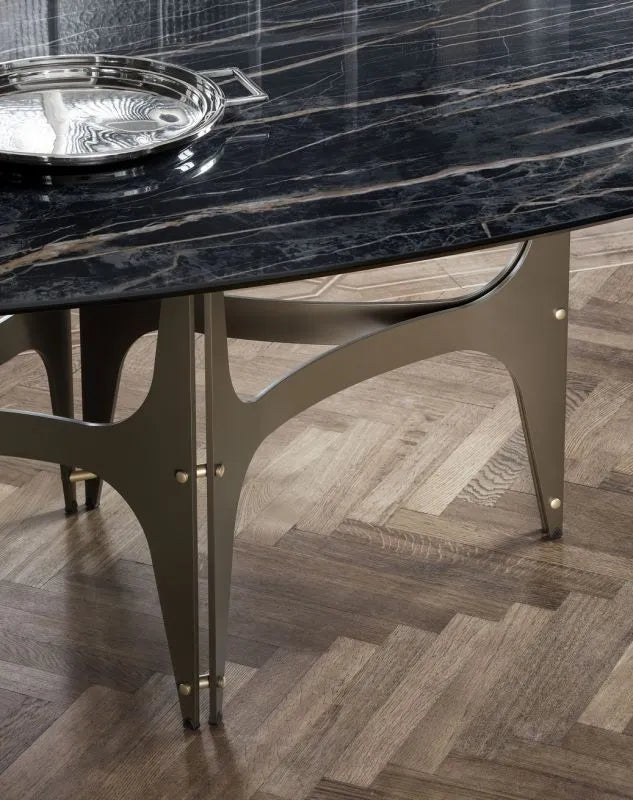 Universe XXL Dining Table