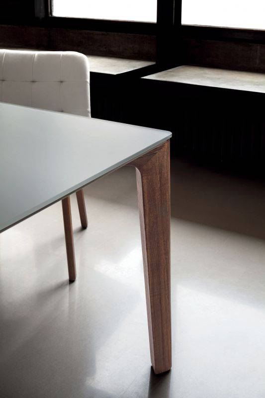 Versus Dining Table by Bontempi Casa - Trade Source Furniture