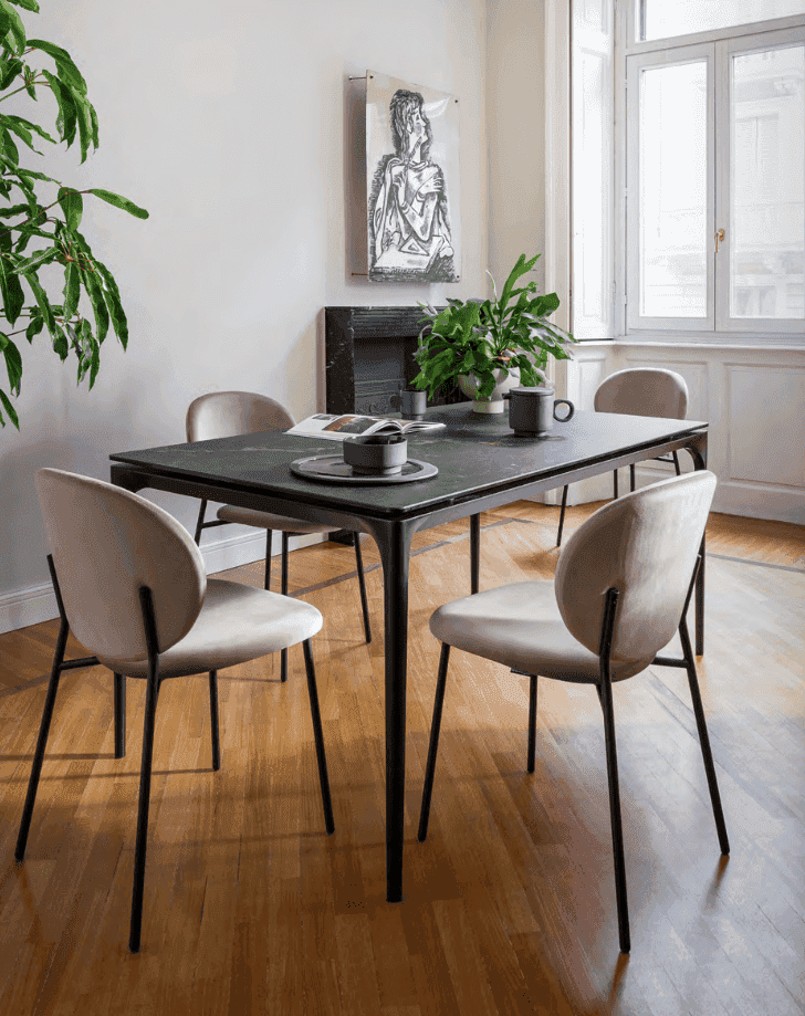 CS2004 Ines Dining Chair with Metal Legs - Calligaris