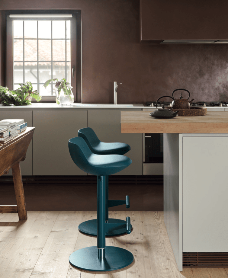 CS2029 Tulij Adjustable Height Hydraulic Stool - Trade Source Furniture