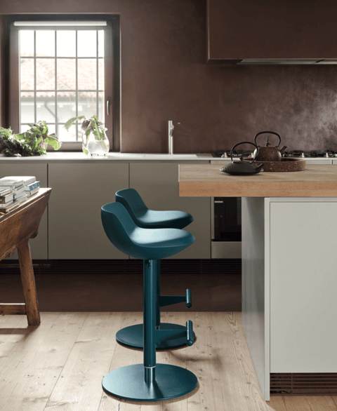 CS2029 Tulij Adjustable Height Hydraulic Stool - Trade Source Furniture