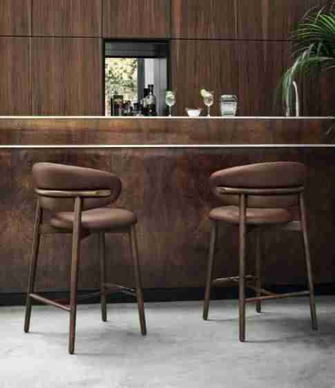 CS2035 Oleandro Counter Stool with Wood Legs - Trade Source Furniture