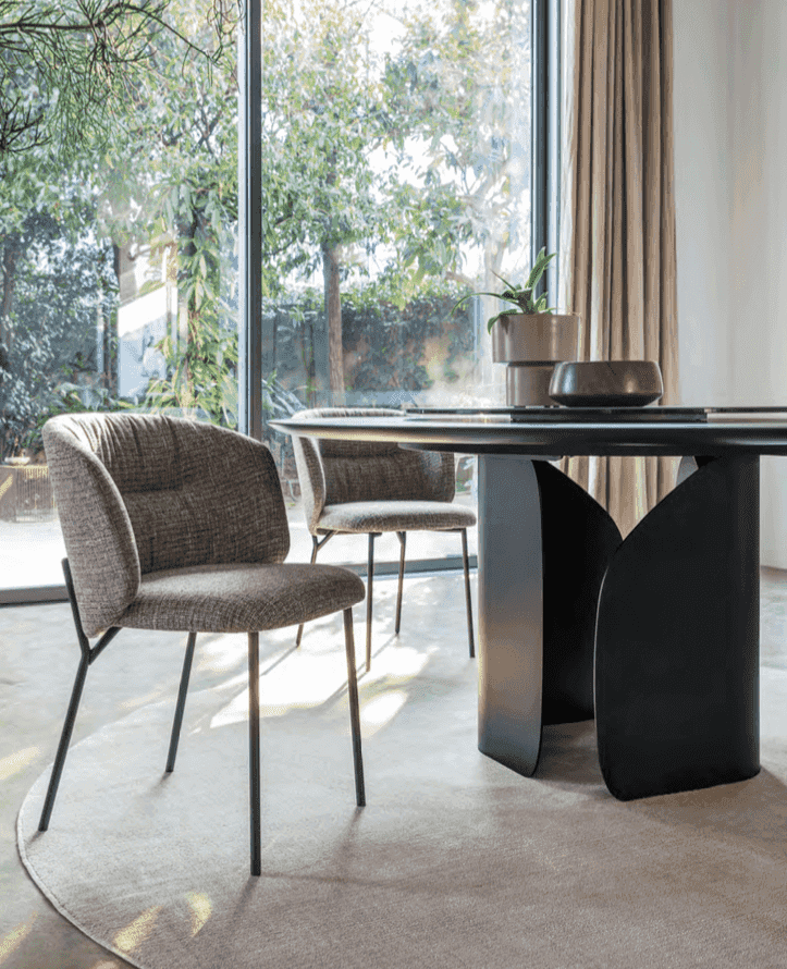 CS2211 Sweel Dining Chair with Metal Legs - Calligaris