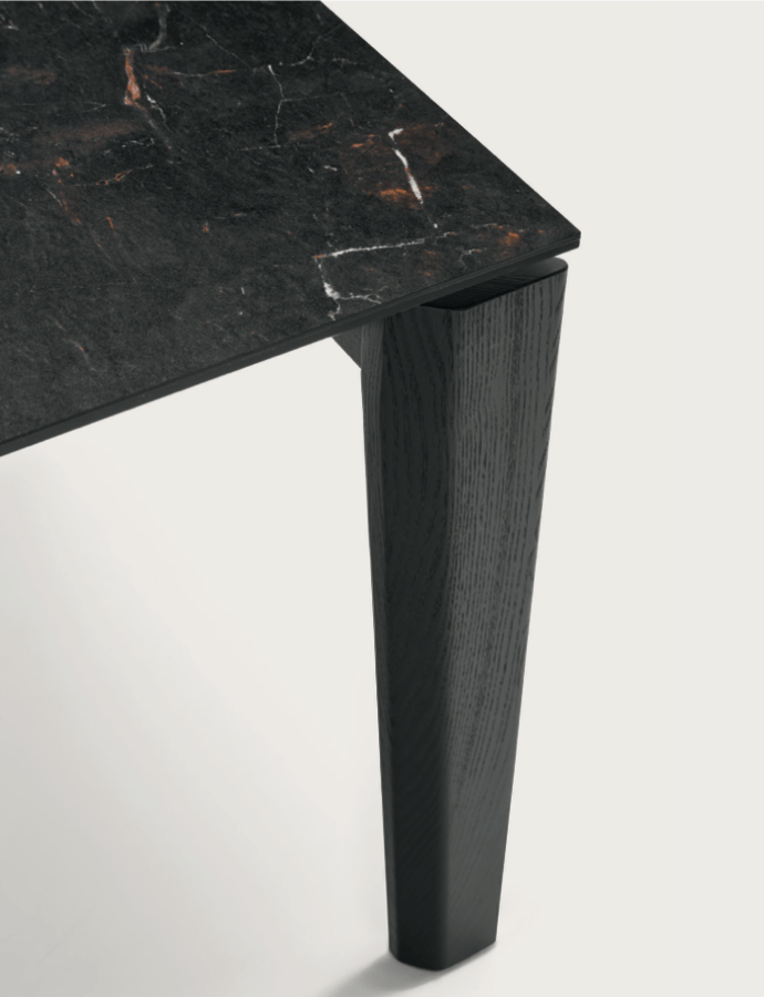 CS4149 Dogma Extending Dining Table - Calligaris