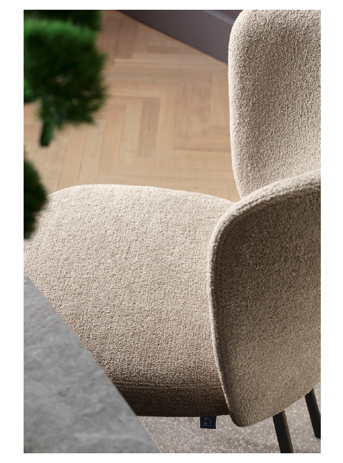 CB2334 Betty Dining Chair