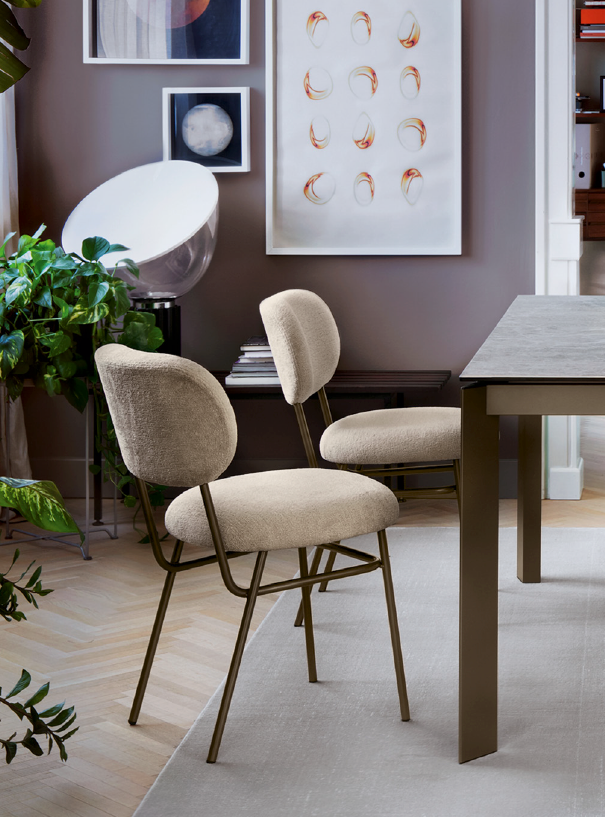 CB2336 Pad Dining Chair