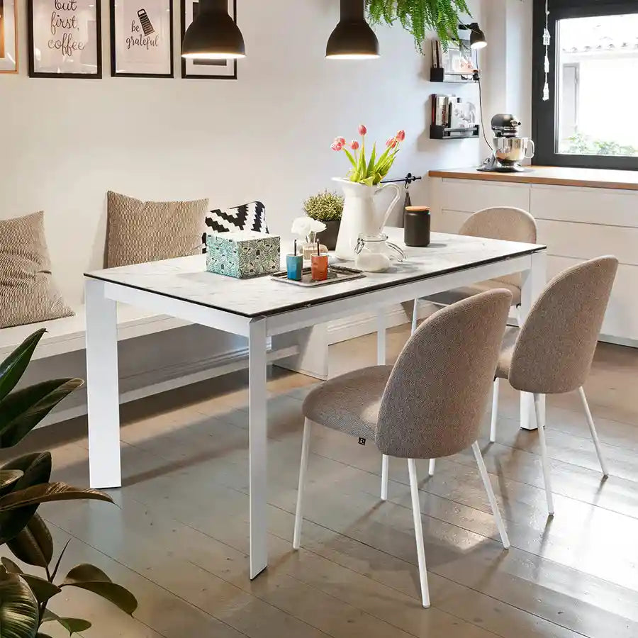 CB4010 Baron Extending Table - Connubia