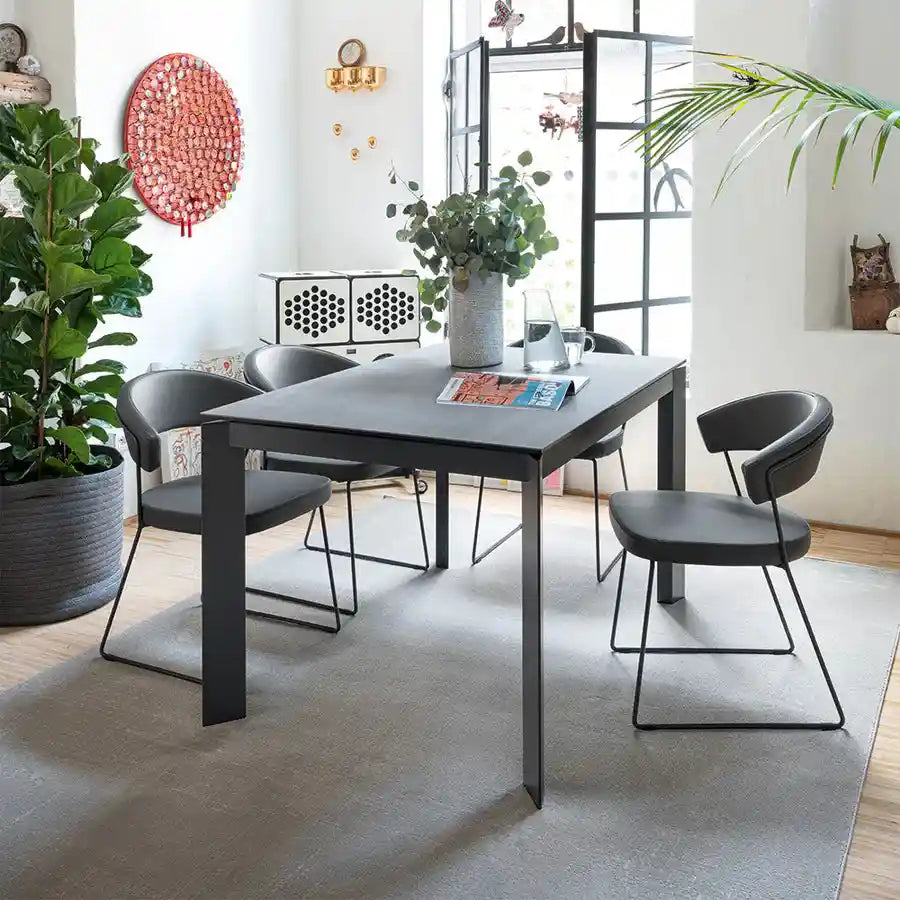 CB4010 Baron Extending Table - Connubia