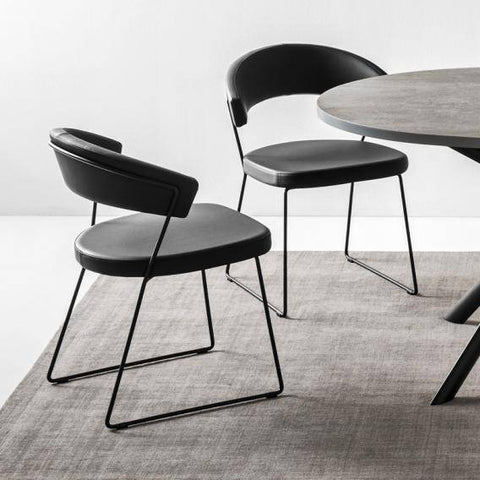 CB1022 New York Chair - Trade Source Furniture