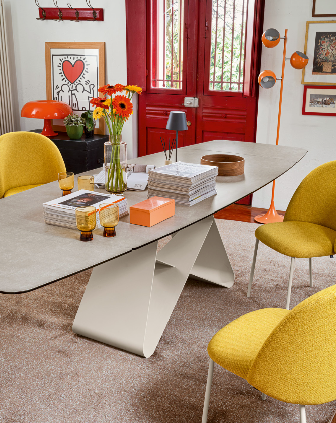 CB4873-S Gemini Extending Elliptical Dining Table