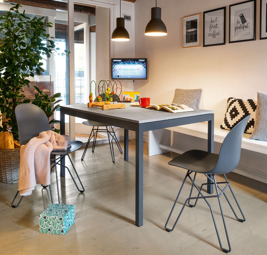 CB4085-R Snap Extending Kitchen Table for Flexible Dining