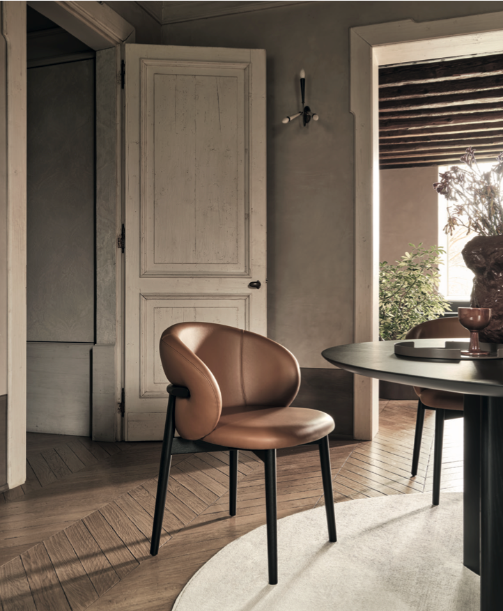 CS2226 Oleandro Dining Chair with Wood Legs
