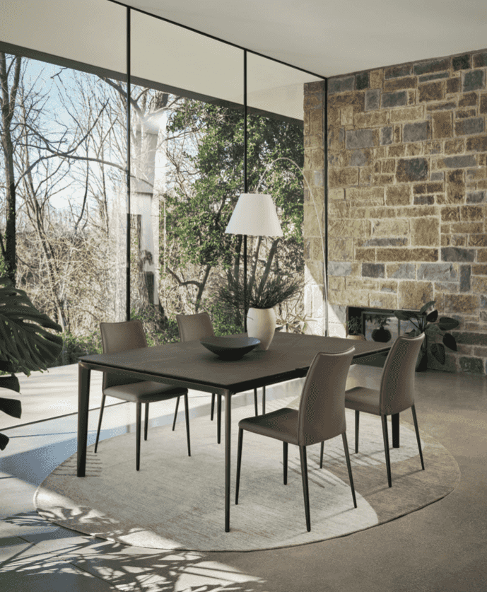 CS4152 Boma Extending Dining Table