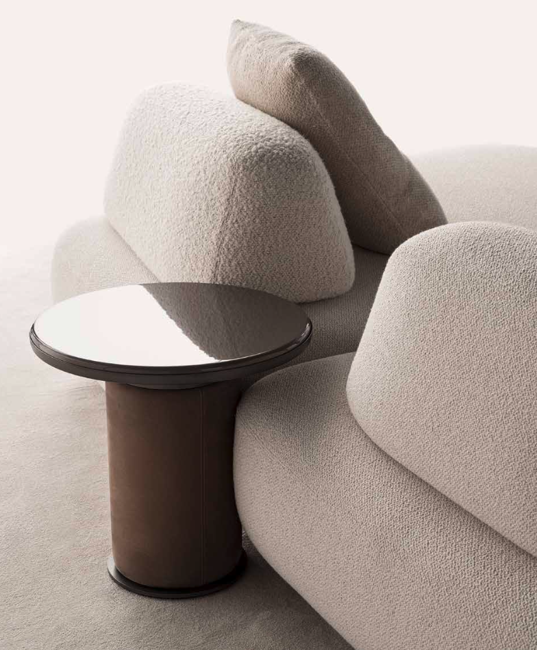 Curve Sofa with Movable Backs