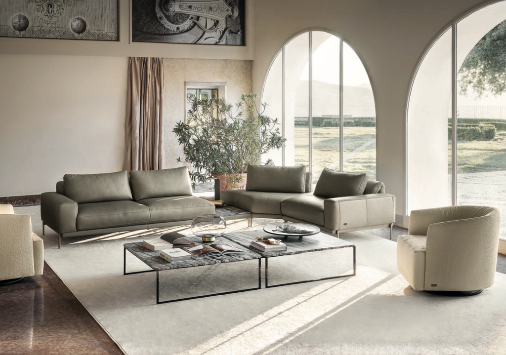 Strauss Sofa