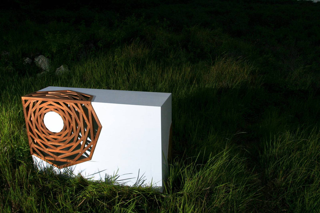 Hanako Console Table - Oggetti