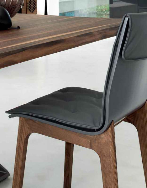 60+ years of Italian Design. Meet Bontempi Casa.