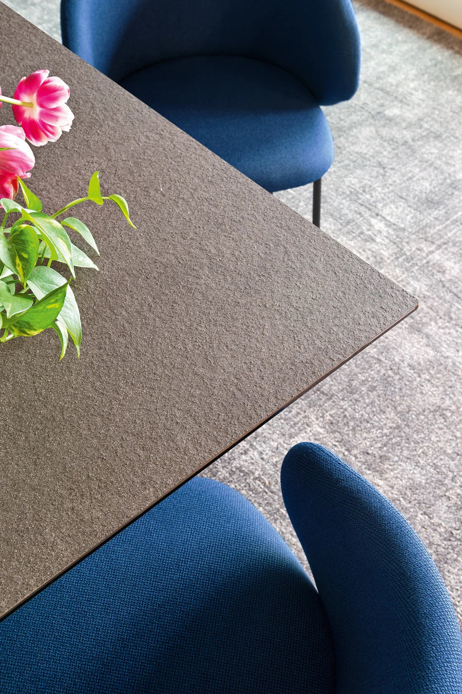 CB4858 Ellisse Extending Table - Connubia