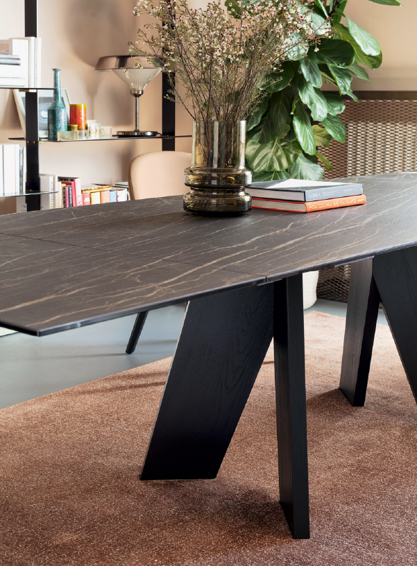 CB4868-R Victor Extension Dining Table