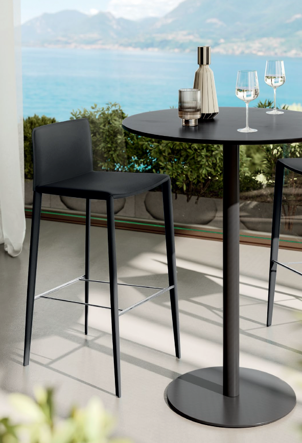 04.26C Linda Leather Barstool