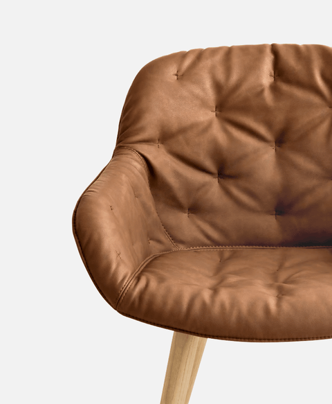 CS1841 Igloo Soft Chair
