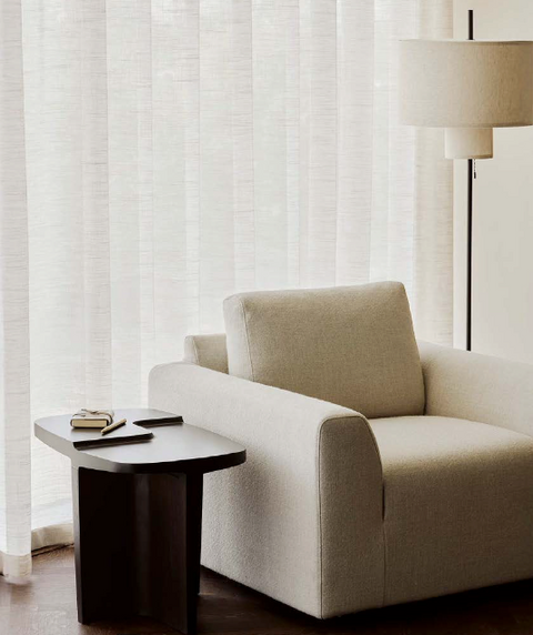 Ease Lounge Chair